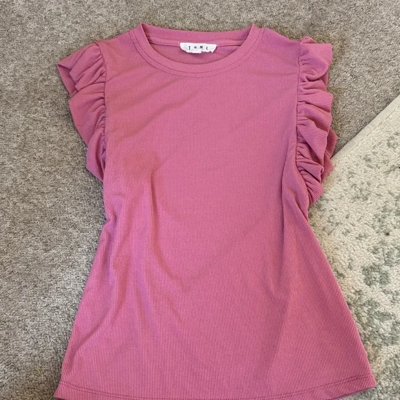 Pink Ruffle-Sleeve Ribbed Top - Picture 1 of 3
